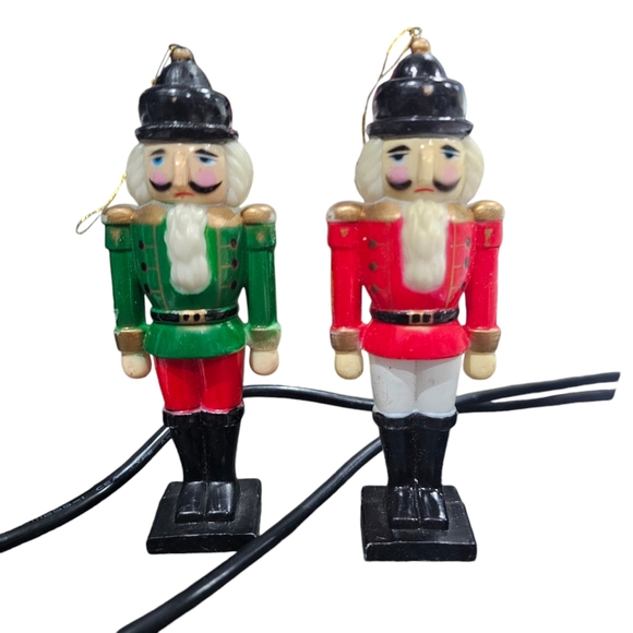 2 Nutcracker Soldier Ornaments Vintage Awesome 60s 70s Cake Topper 😊 Christmas - Picture 16 of 16